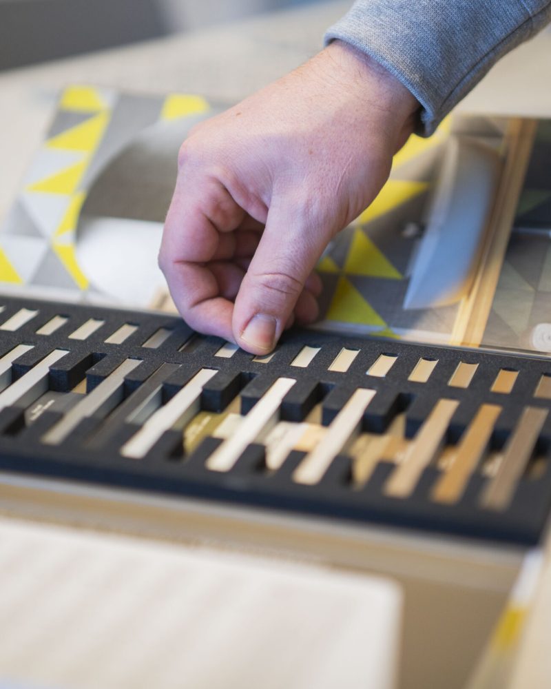 Fliesenfarb Musterkoffer Detail 1